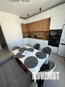 3-к квартира, посуточно, 72м2, 24/25 этаж