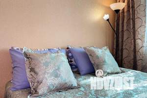 2-к квартира, посуточно, 60м2, 21/25 этаж