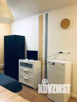 Студия квартира, посуточно, 25м2, 1/21 этаж