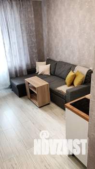 Студия квартира, посуточно, 23м2, 3/17 этаж