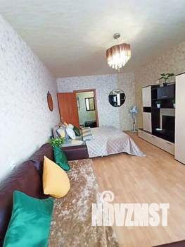 1-к квартира, посуточно, 42м2, 1/1 этаж