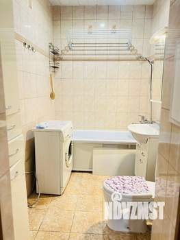 Студия квартира, посуточно, 27м2, 1/19 этаж