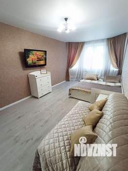 3-к квартира, посуточно, 80м2, 1/1 этаж