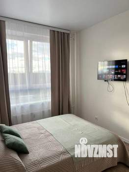 1-к квартира, посуточно, 33м2, 8/17 этаж