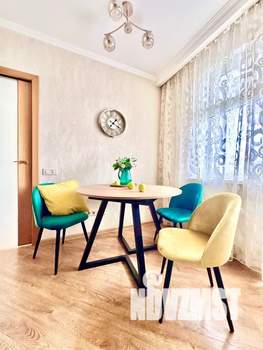 1-к квартира, посуточно, 40м2, 12/23 этаж