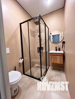 Студия квартира, посуточно, 18м2, 1/17 этаж