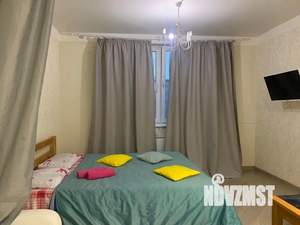 Студия квартира, посуточно, 32м2, 3/18 этаж