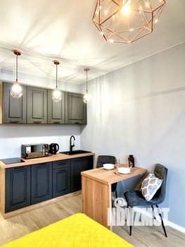 Студия квартира, посуточно, 20м2, 11/33 этаж