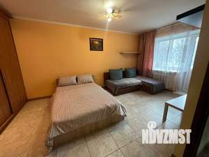 1-к квартира, посуточно, 38м2, 2/5 этаж