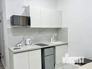 Студия квартира, посуточно, 27м2, 12/17 этаж