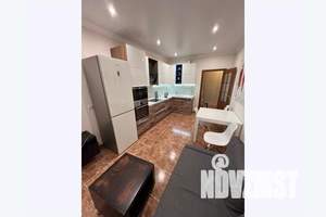 2-к квартира, посуточно, 65м2, 10/17 этаж