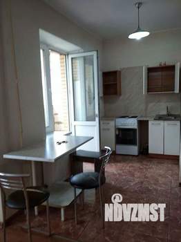 Студия квартира, на длительный срок, 32м2, 4/17 этаж