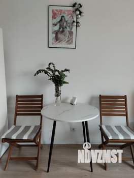 Студия квартира, посуточно, 28м2, 10/25 этаж