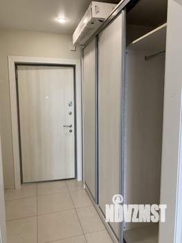 Студия квартира, посуточно, 30м2, 10/18 этаж