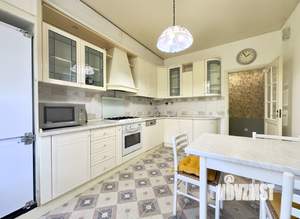 4-к квартира, на длительный срок, 107м2, 3/5 этаж