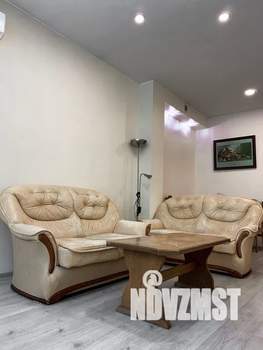Студия квартира, посуточно, 40м2, 3/9 этаж