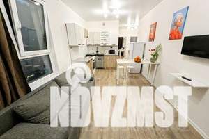 2-к квартира, посуточно, 55м2, 8/18 этаж