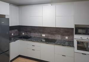 3-к квартира, на длительный срок, 68м2, 3/17 этаж
