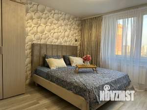 2-к квартира, посуточно, 56м2, 12/18 этаж