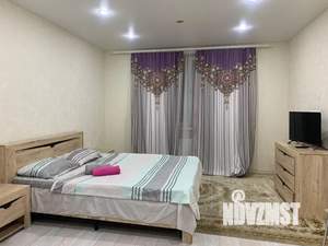 Студия квартира, посуточно, 27м2, 10/18 этаж