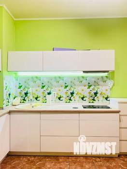 Студия квартира, посуточно, 27м2, 1/19 этаж