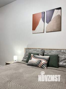 1-к квартира, посуточно, 33м2, 8/17 этаж