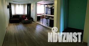 2-к квартира, на длительный срок, 72м2, 10/17 этаж