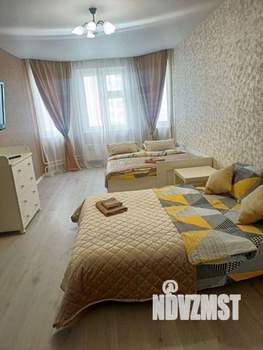 3-к квартира, посуточно, 80м2, 1/1 этаж