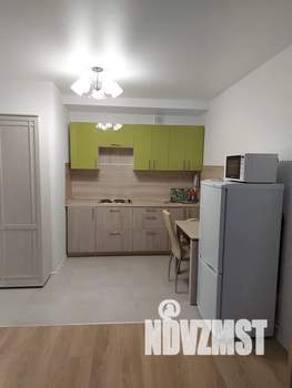 1-к квартира, посуточно, 37м2, 19/25 этаж