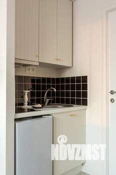 Студия квартира, посуточно, 14м2, 5/18 этаж