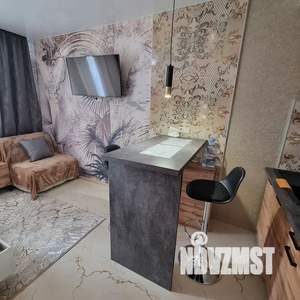 1-к квартира, посуточно, 35м2, 3/16 этаж