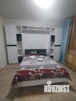 Студия квартира, на длительный срок, 30м2, 3/25 этаж