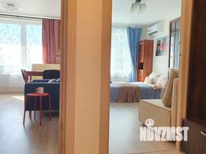 1-к квартира, посуточно, 40м2, 18/25 этаж
