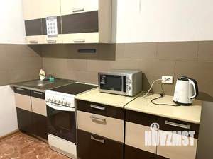 1-к квартира, посуточно, 35м2, 4/17 этаж