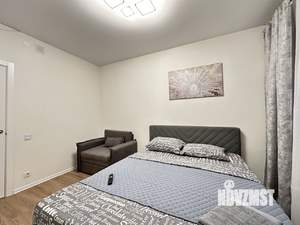 1-к квартира, посуточно, 40м2, 8/18 этаж