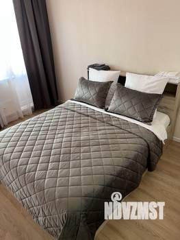 Студия квартира, посуточно, 26м2, 17/17 этаж
