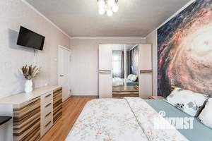 2-к квартира, посуточно, 65м2, 1/1 этаж