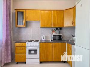 1-к квартира, посуточно, 38м2, 1/1 этаж