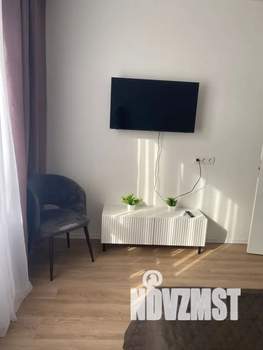 1-к квартира, посуточно, 38м2, 2/17 этаж