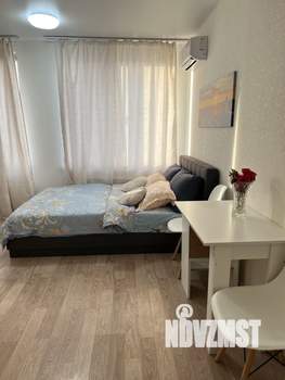 Студия квартира, посуточно, 32м2, 14/25 этаж