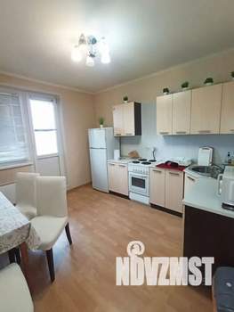 2-к квартира, посуточно, 60м2, 1/1 этаж