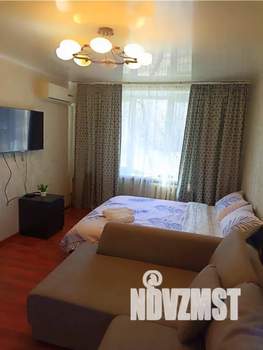 2-к квартира, посуточно, 41м2, 2/5 этаж