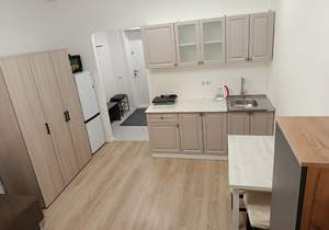 Студия квартира, на длительный срок, 20м2, 2/25 этаж