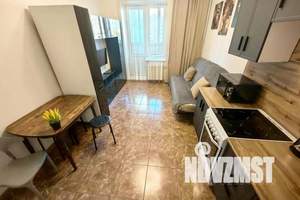 1-к квартира, посуточно, 35м2, 7/17 этаж