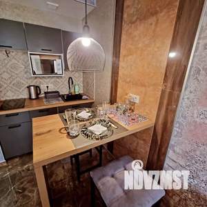 2-к квартира, посуточно, 52м2, 3/25 этаж