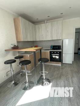 Студия квартира, посуточно, 33м2, 18/18 этаж