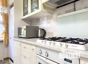 4-к квартира, на длительный срок, 107м2, 3/5 этаж