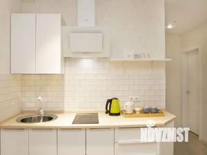 2-к квартира, посуточно, 42м2, 14/24 этаж