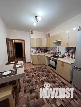 1-к квартира, посуточно, 37м2, 8/13 этаж