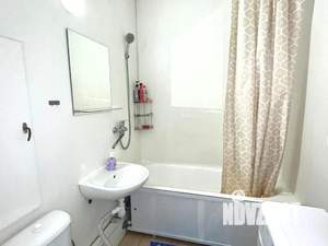 1-к квартира, посуточно, 40м2, 7/25 этаж